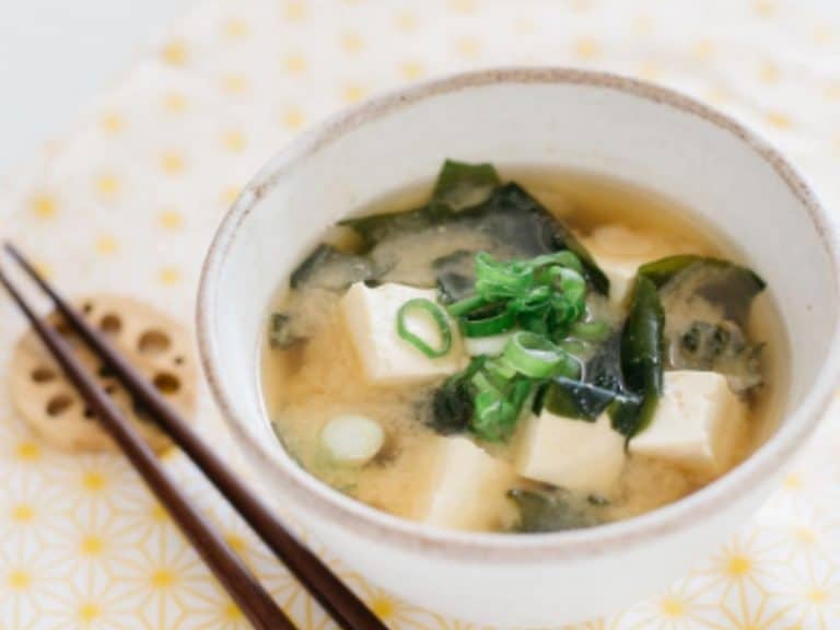 How to prepare Japanese Miso Soup