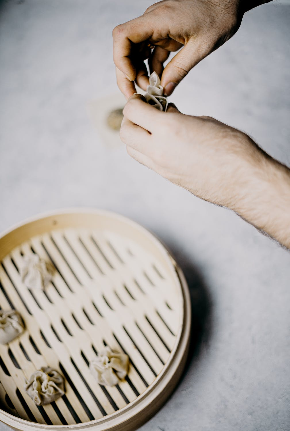 How to Use a Bamboo Steamer