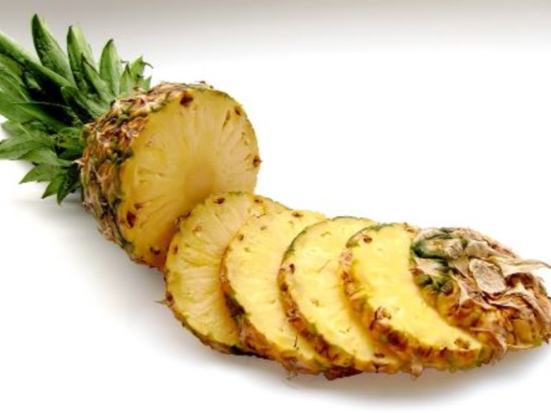 types of pineapple