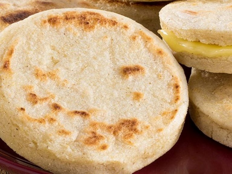 9 Different Types Of Arepa Around The World With Images Asian Recipe