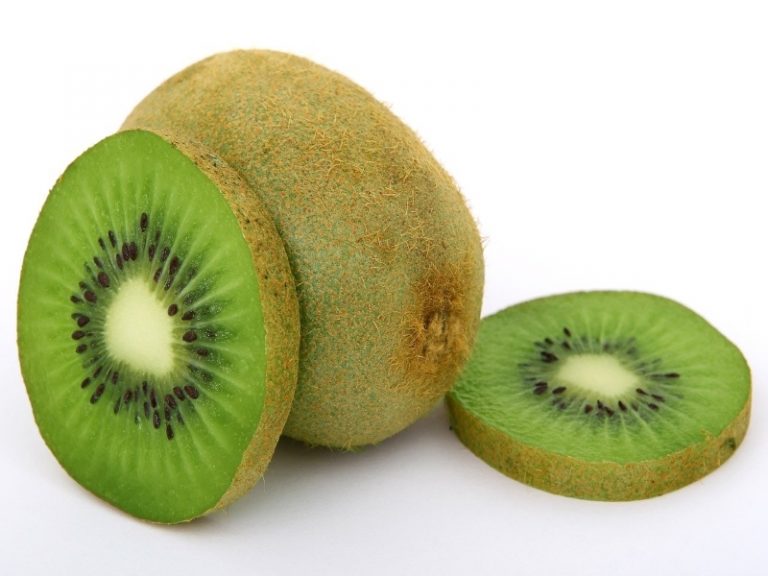 15 Different Fruits Without Skin You Don't Need To Peel To Eat - Asian ...