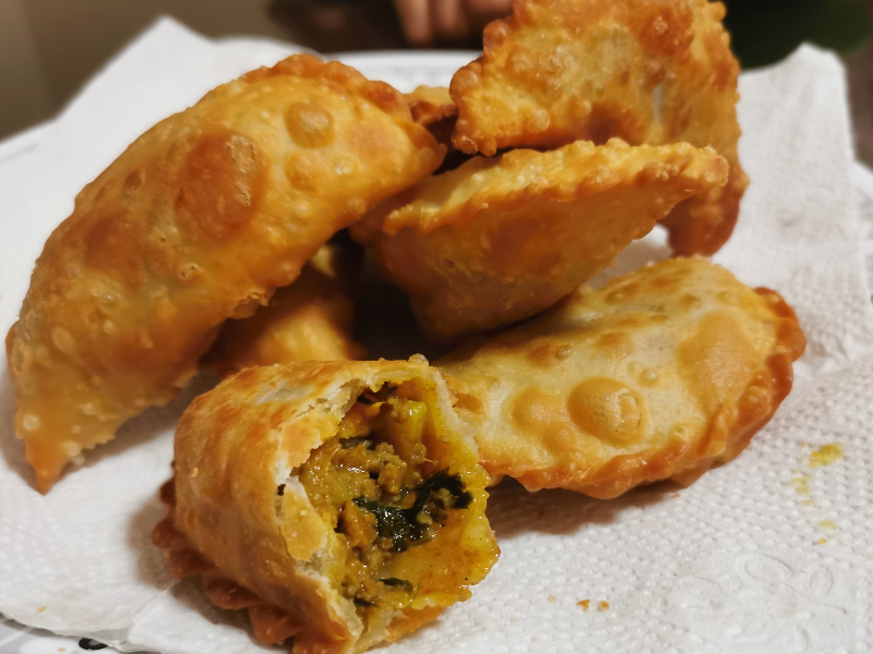 Curry Puffs