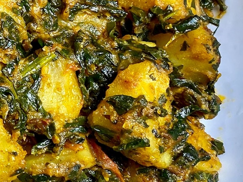 Aloo Palak or Spinach And Potato Curry