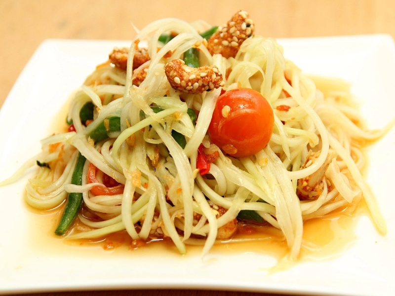 Tam Mak Hoong or Green Papaya Salad