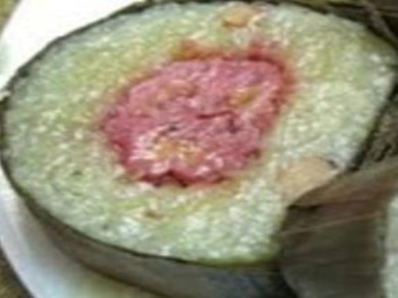 Ansom Chek or Sticky Rice Banana Cake
