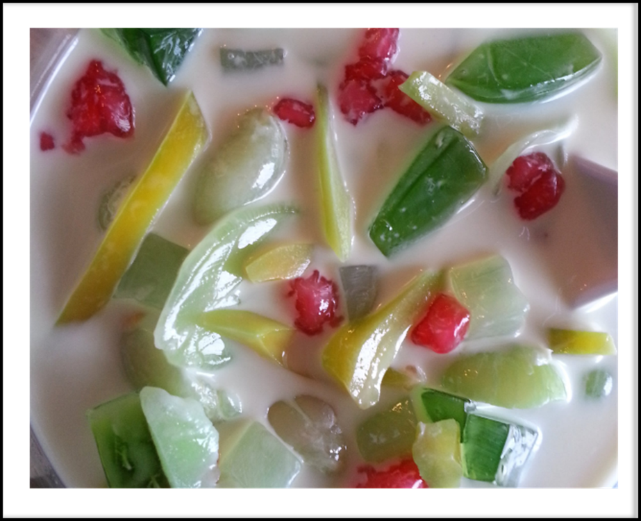 Vietnamese Square Sticky Rice Cake (Banh Chung) - Delightful Plate