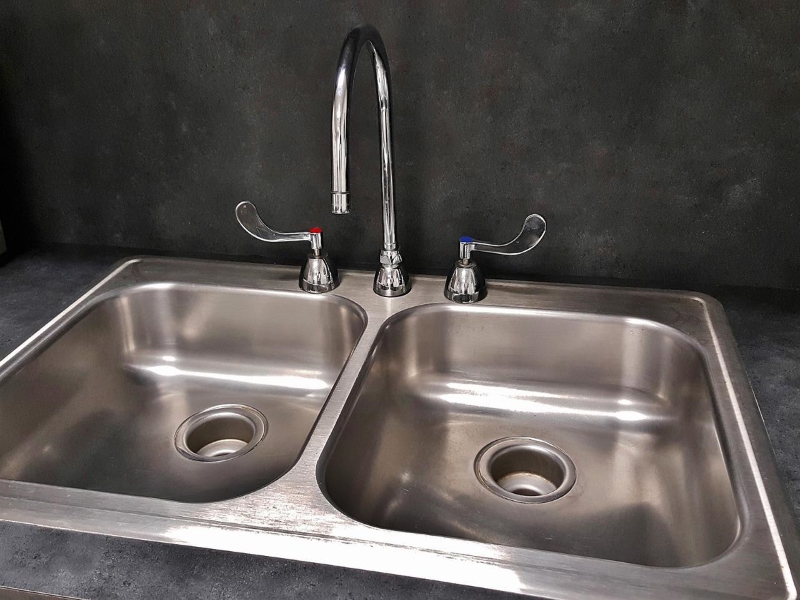 Things You Should Never Drain On Your kitchen sink