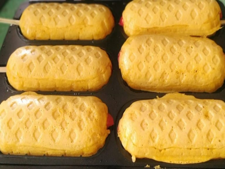 10 Different Types Of Waffles With Images Asian Recipe