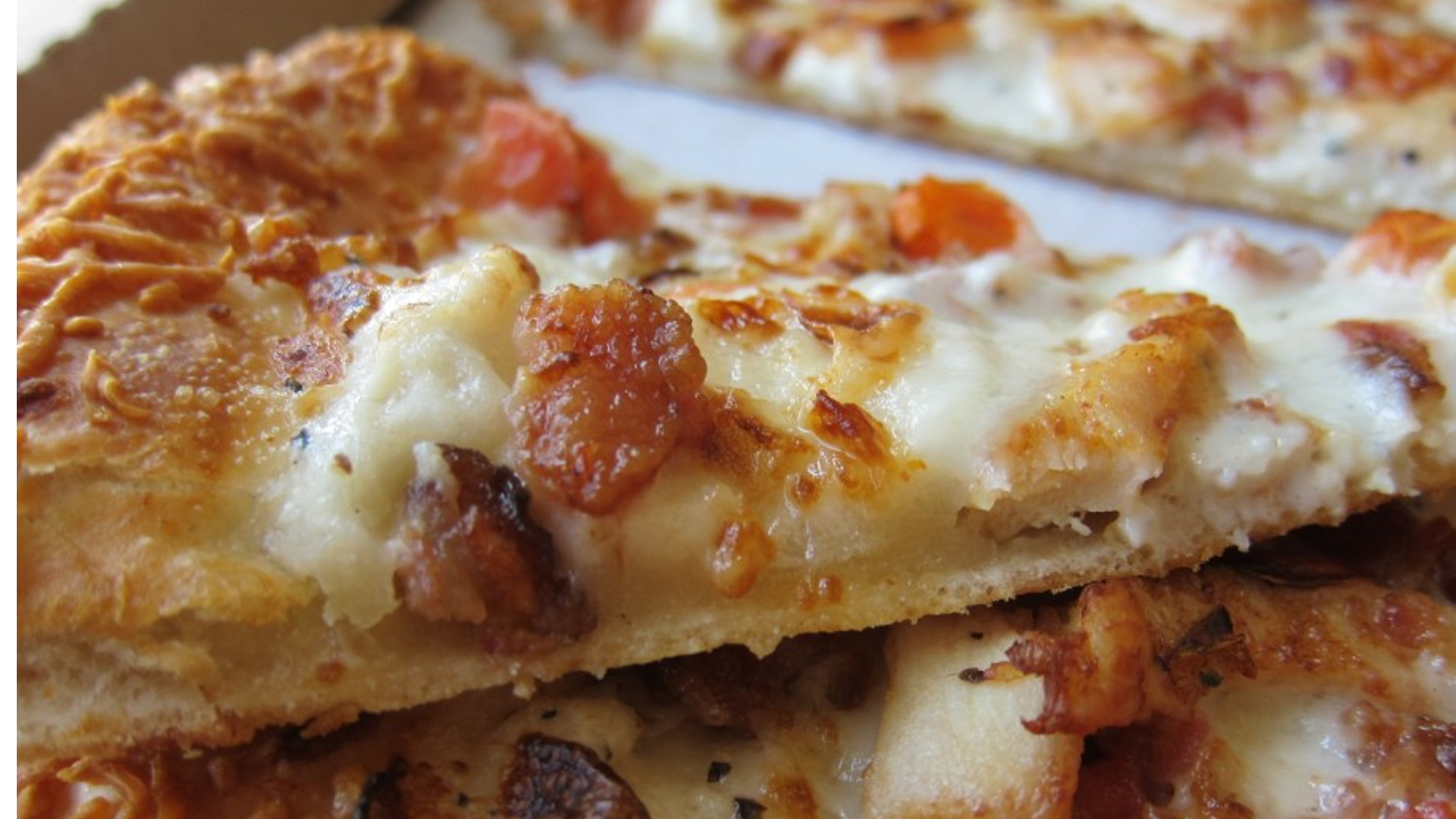 Chicken-Bacon Parmesan Supreme Pizza