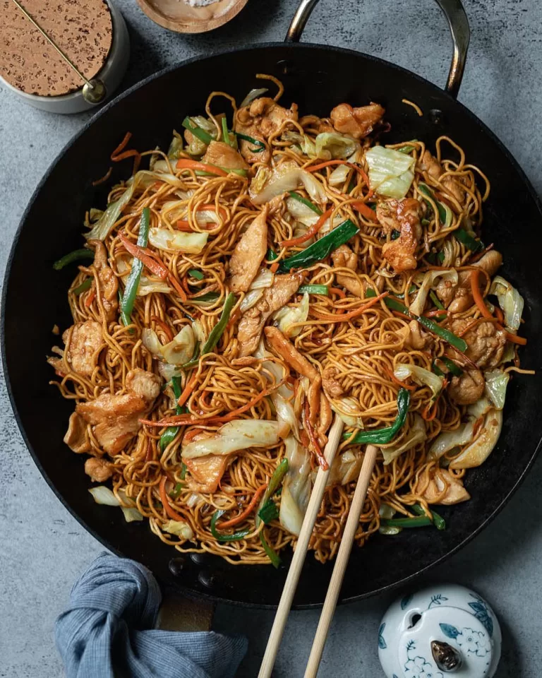 Master The Art Of Chicken Chow Mein With This Easy Recipe